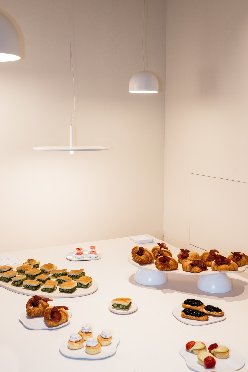 FLOS - © We Are Ona