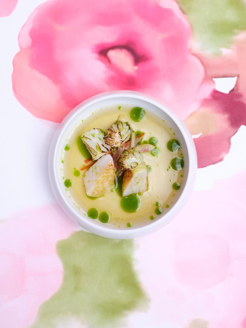 WE ARE ONA x INDIA MAHDAVI - © We Are Ona